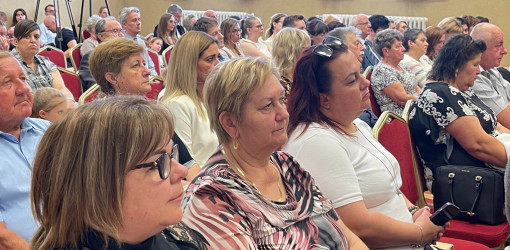 unnepi testuleti ules