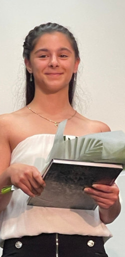 unnepi testuleti ules