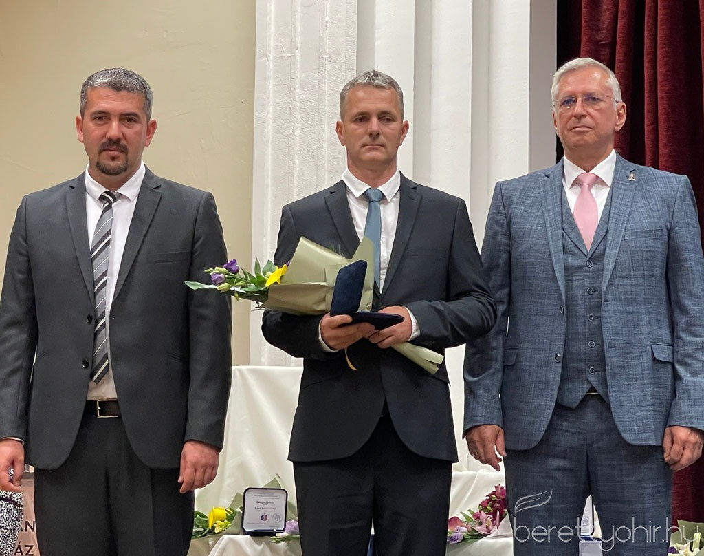 varos napja 2025052 1600 1000 100 wm right bottom 100 berettyohirlogowhitepng