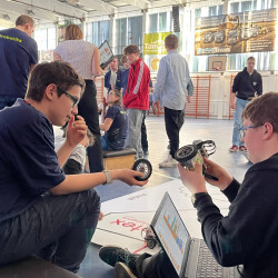 yettel prosuli robotika04